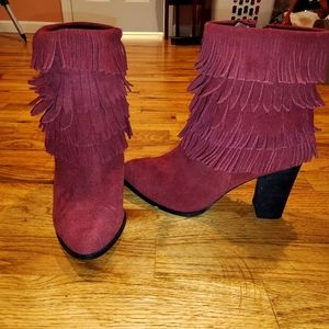 Catherine Malandrino Domenica Fringe heeled Boots In Wine size 6.5